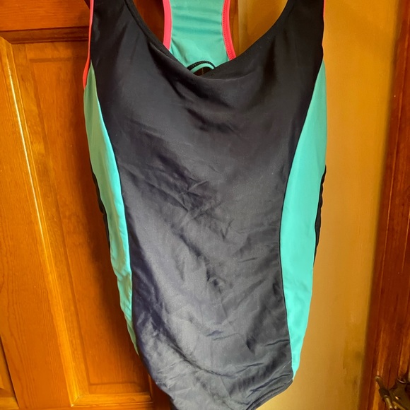 beautyin Women's One Piece Athletic Racerback Swimsuit Slimming Bathing Suit - Picture 2 of 5